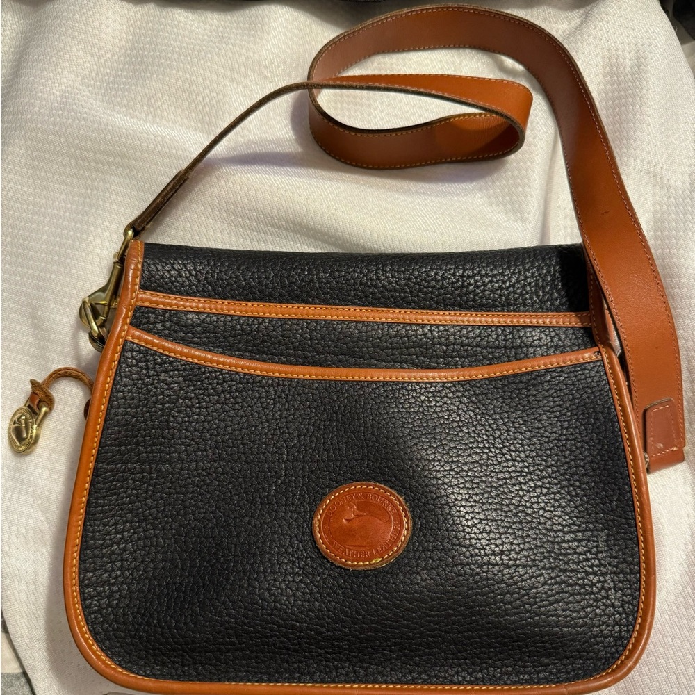 Dooney & Bourke Shoulder Purse